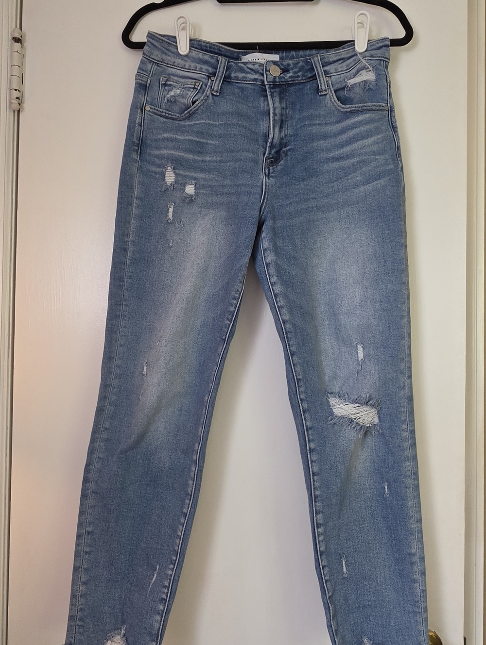 High-Rise Light Blue Distressed Skinny Jeans - Stretch Slim Fit